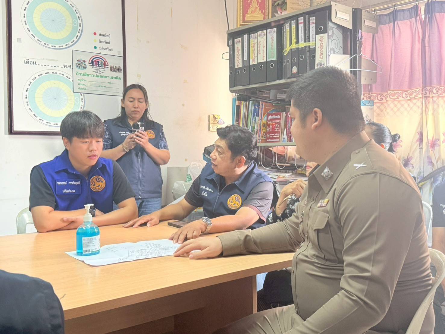 พช.สมุทรปราการ เดินหน้า “ก้าวชัด เก้าชนะ” ปฏิบัติการ ลดความรุนแรงปัญหาแพร่ระบาดยาเสพติดในหมู่บ้าน/ชุมชน 
