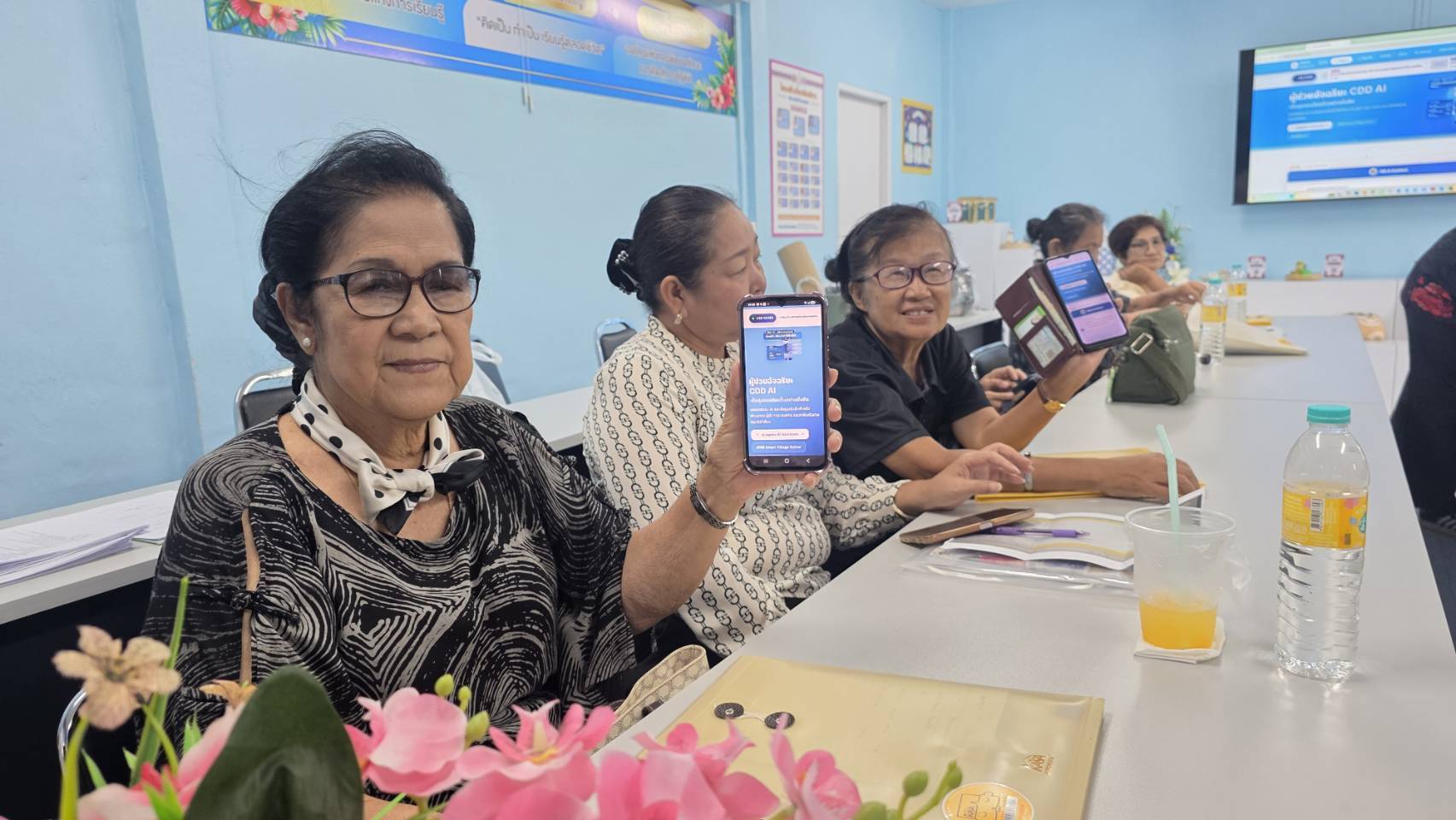 พช.สมุทรปราการ ประชาสัมพันธ์สร้างความรู้ ความเข้าใจ ขยายผู้ใช้งานระบบแพลตฟอร์มปัญญาประดิษฐ์ CDD AI ผู้ช่วยพัฒนากรอัจฉริยะ เพื่อชุมชนเข้มแข็งอย่างยั่งยืน