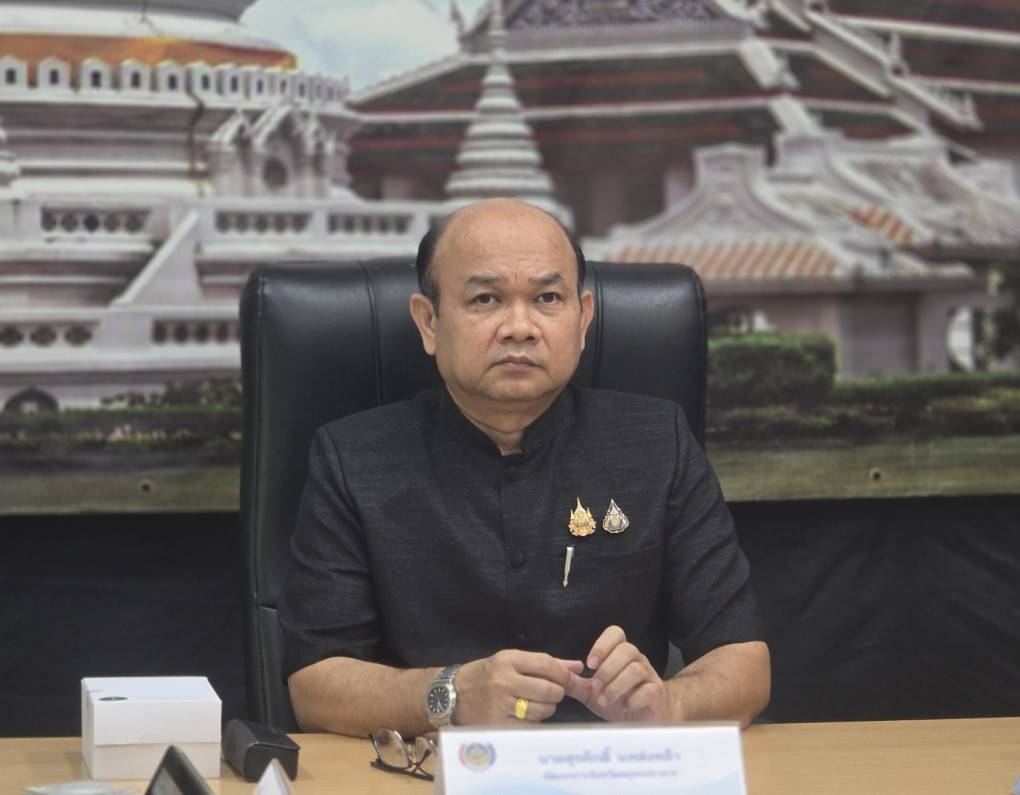 พช.สมุทรปราการ ร่วมประชุมกรมการพัฒนาชุมชน ครั้งที่ 10/2569 เน้นย้ำการขับเคลื่อนนโยบายเศรษฐกิจฐานราก ขยาย OTOP สู่ตลาดออนไลน์ และเตรียมความพร้อมภารกิจสำคัญ