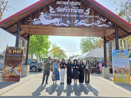 พช.สมุทรปราการ เปิดตลาด OTOP เกรดพรีเมียมจากโครงการ KBO และ QD มาให้เลือกช้อปที่ตลาดน้ำวัดศรีวารีน้อย